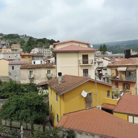 Apartment In Centro Nonna Elena